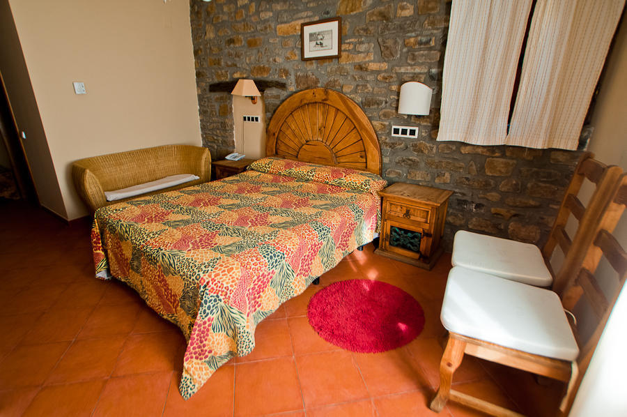 Hotel Villa Románica Aínsa Kültér fotó